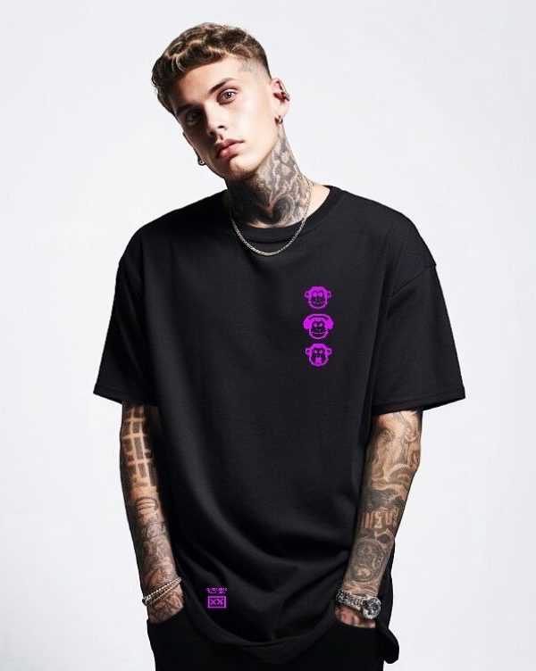 Camiseta preta Monkeys purple Oversized